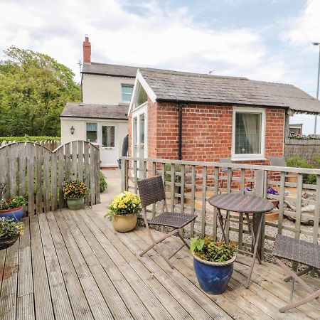 St Cuthbert'S Cottage Beal Buitenkant foto